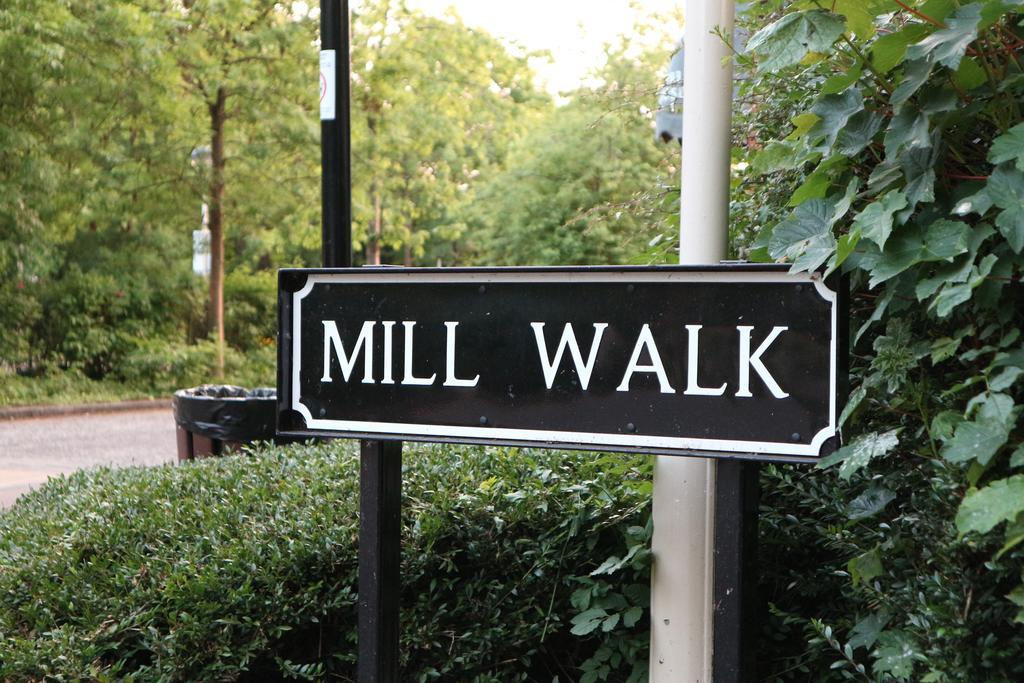 Millwalk Apartment Witney Ngoại thất bức ảnh