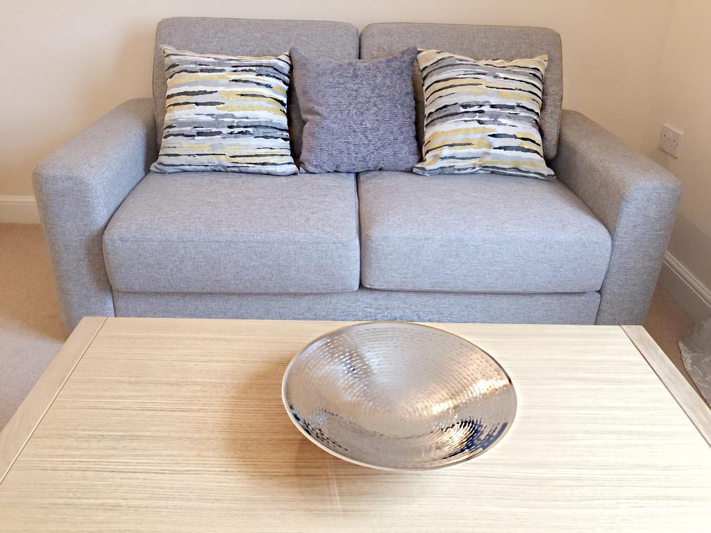 Millwalk Apartment Witney Ngoại thất bức ảnh